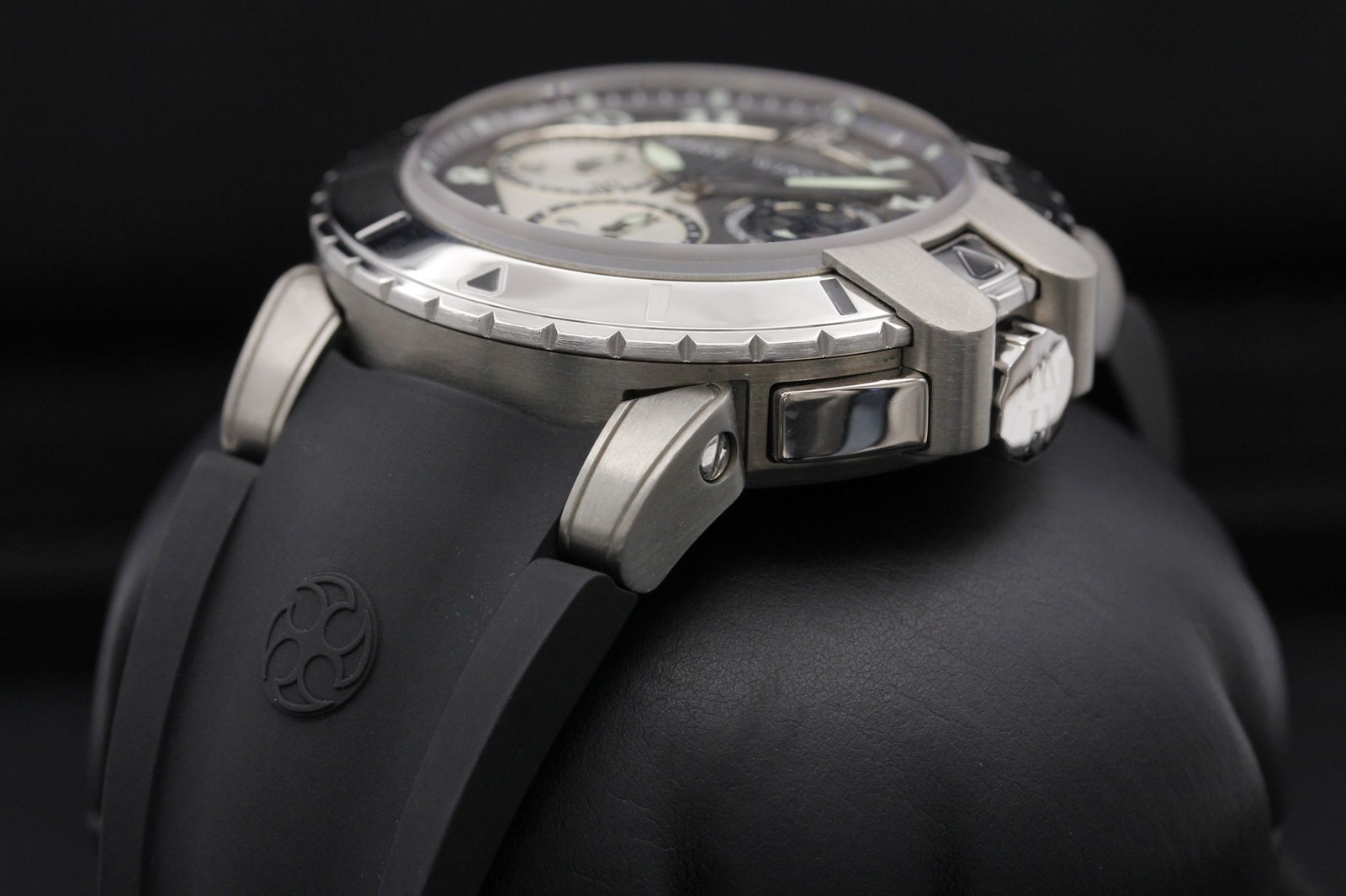Harry Winston Project Z2 Diver “Limited Edition of 200” 410/MCA44ZC.A