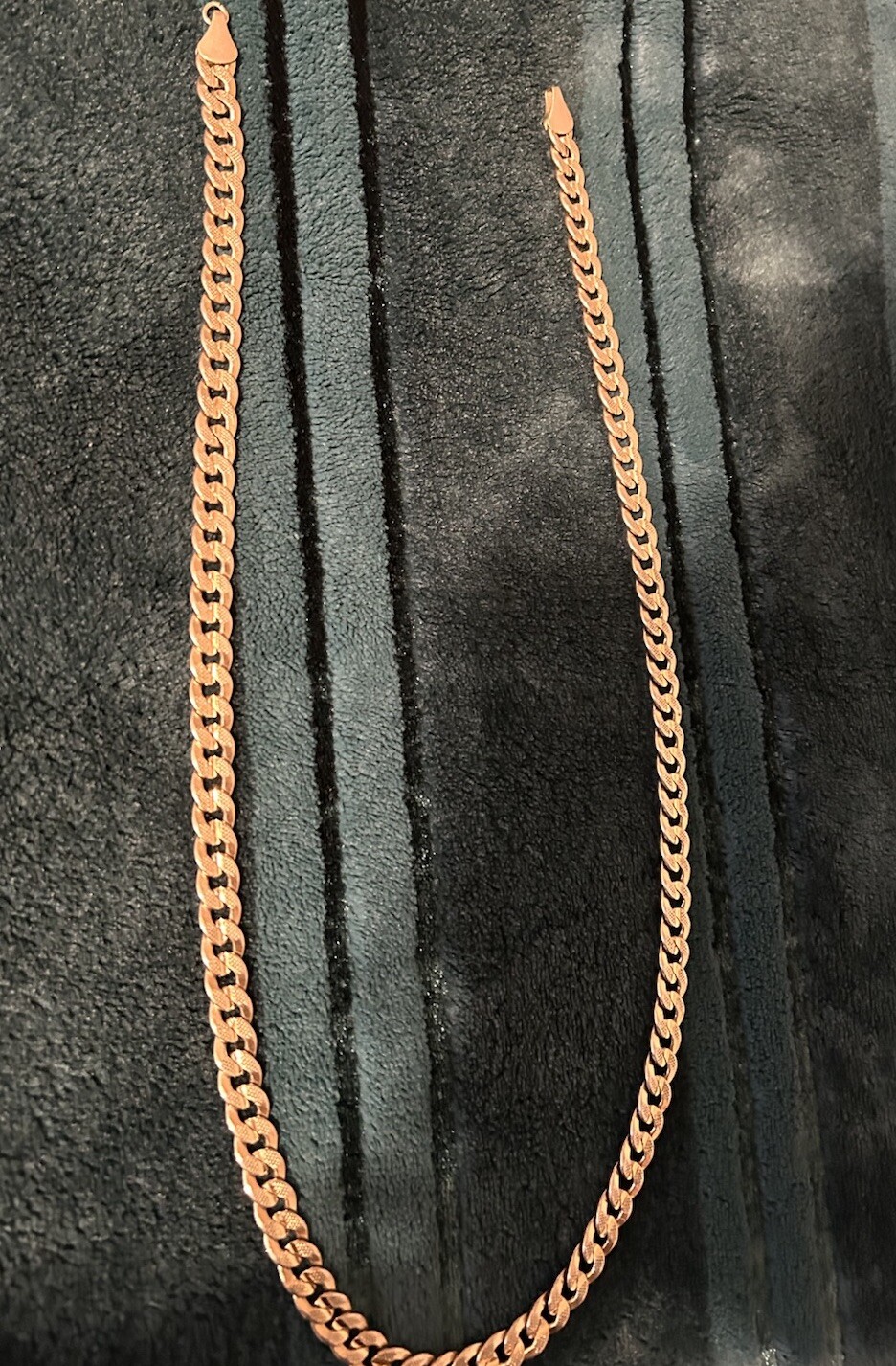 18k gold chain cuban link 22 inches (missing lobster catch lock)