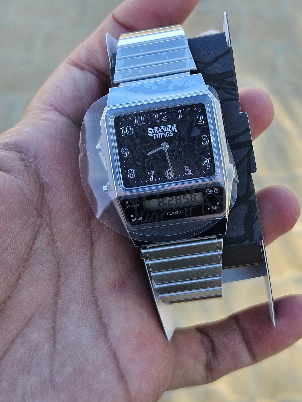 Casio AQ-800EST-1ADR Stranger Things Limited Edition Digital Analog Watch New