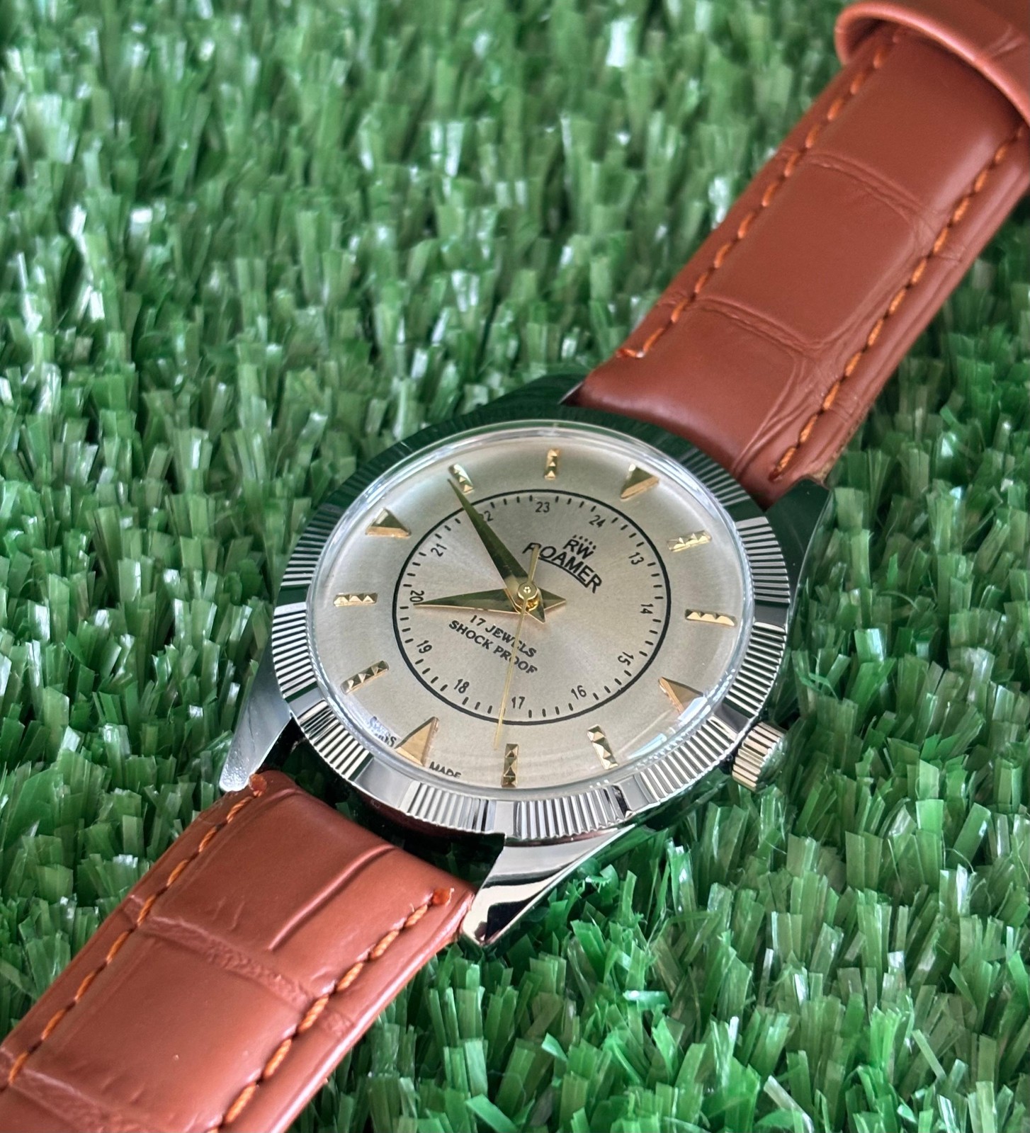 Rare Vintage Roamer ST96 Mechanical Men’s Wrist Watch – Mint