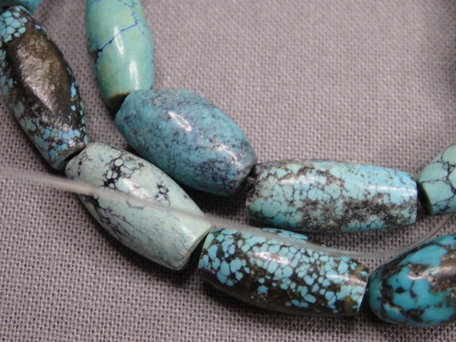 Vintage HUBEI TURQUOISE 12-16mm Long Rice Beads 15.5″ strand 150cts
