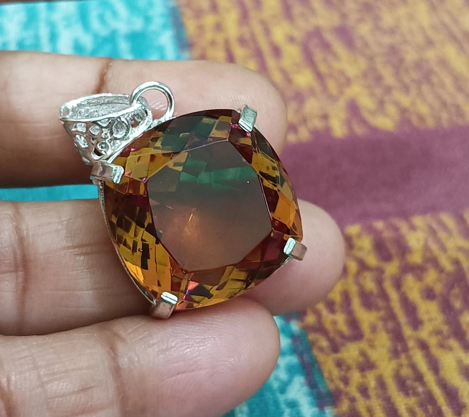 Natural Alexandrite Color Change Loose Gemstone 65 Ct 925 Solid Silver Pendant