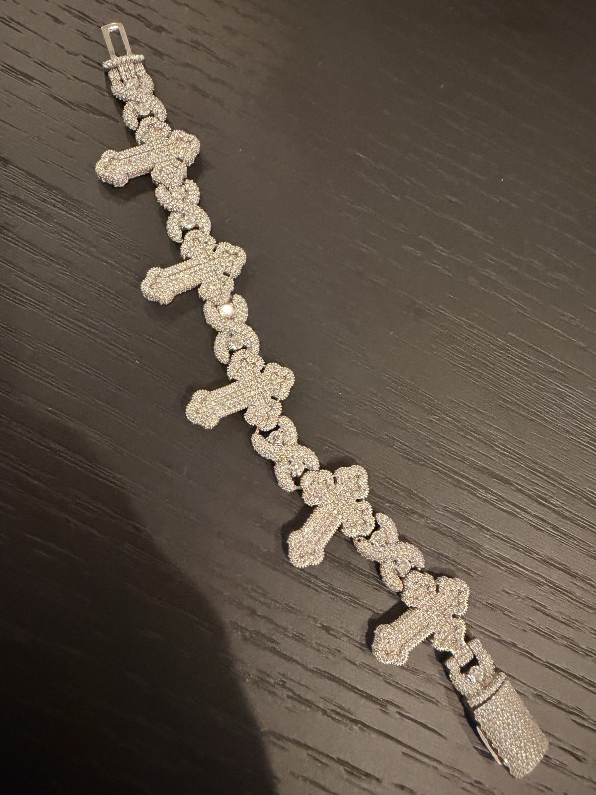 Brazalete el plata 925 pasa el detector de diamantes una pieza hermosa