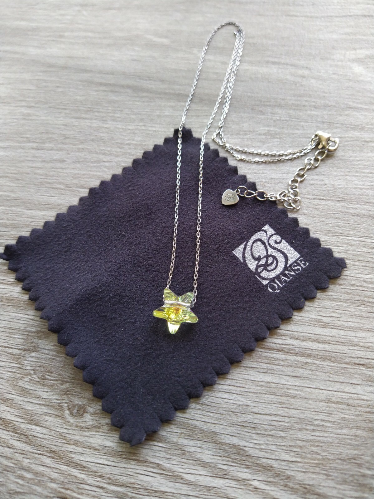 Qianse Crystal Swarovski Pendant Star Pendant Sterling Silver Chain Necklace