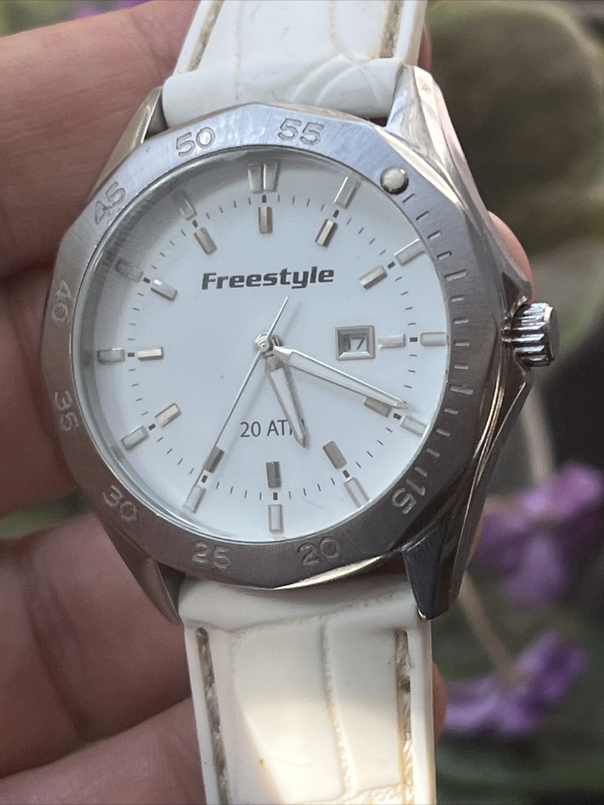Freestyle Diver watch 200M H20 20ATM A126-12 White dial me’s watch