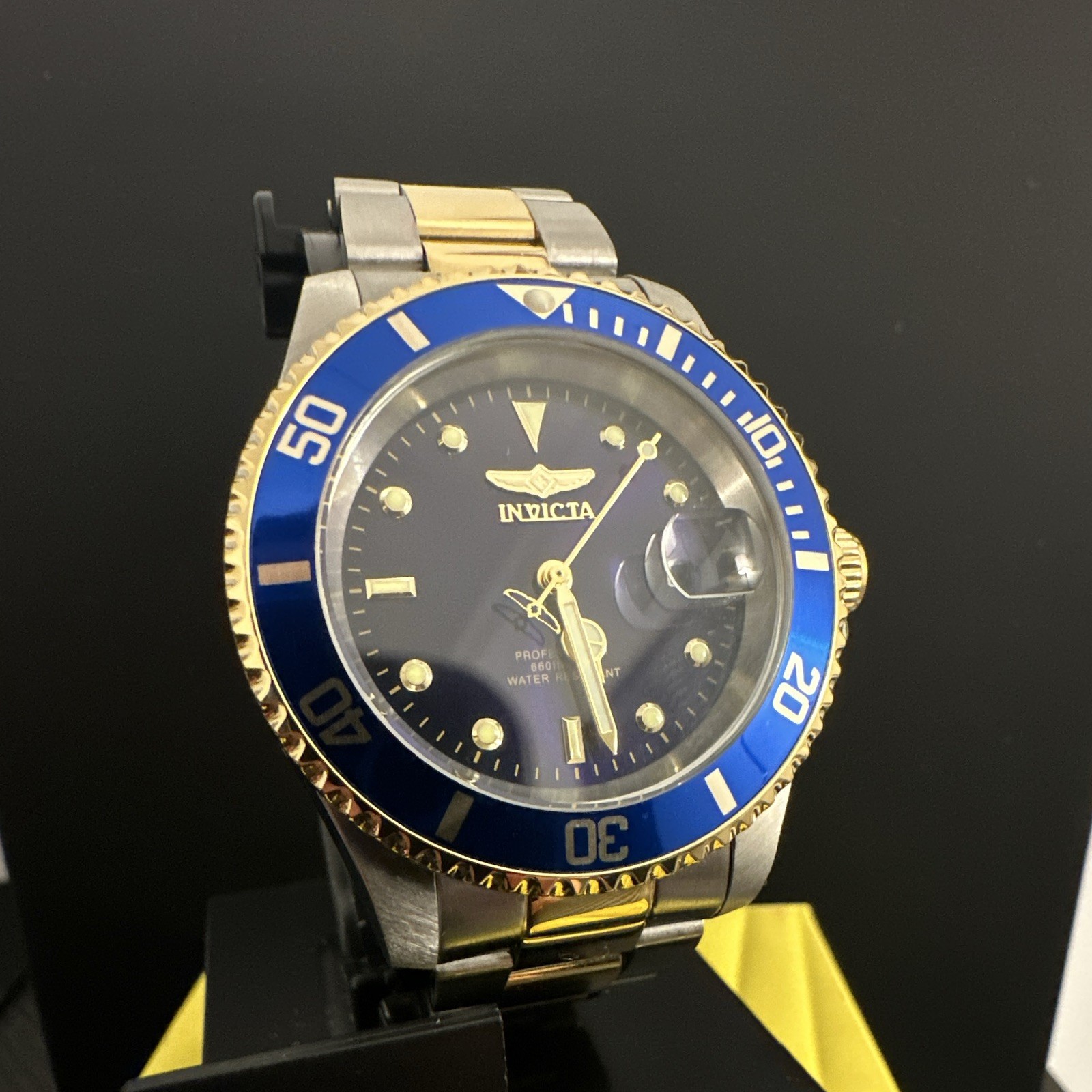 Invicta Pro Diver Men’s Quartz Diver Blue/Gold Bezel **SEE DESCRIPTION**