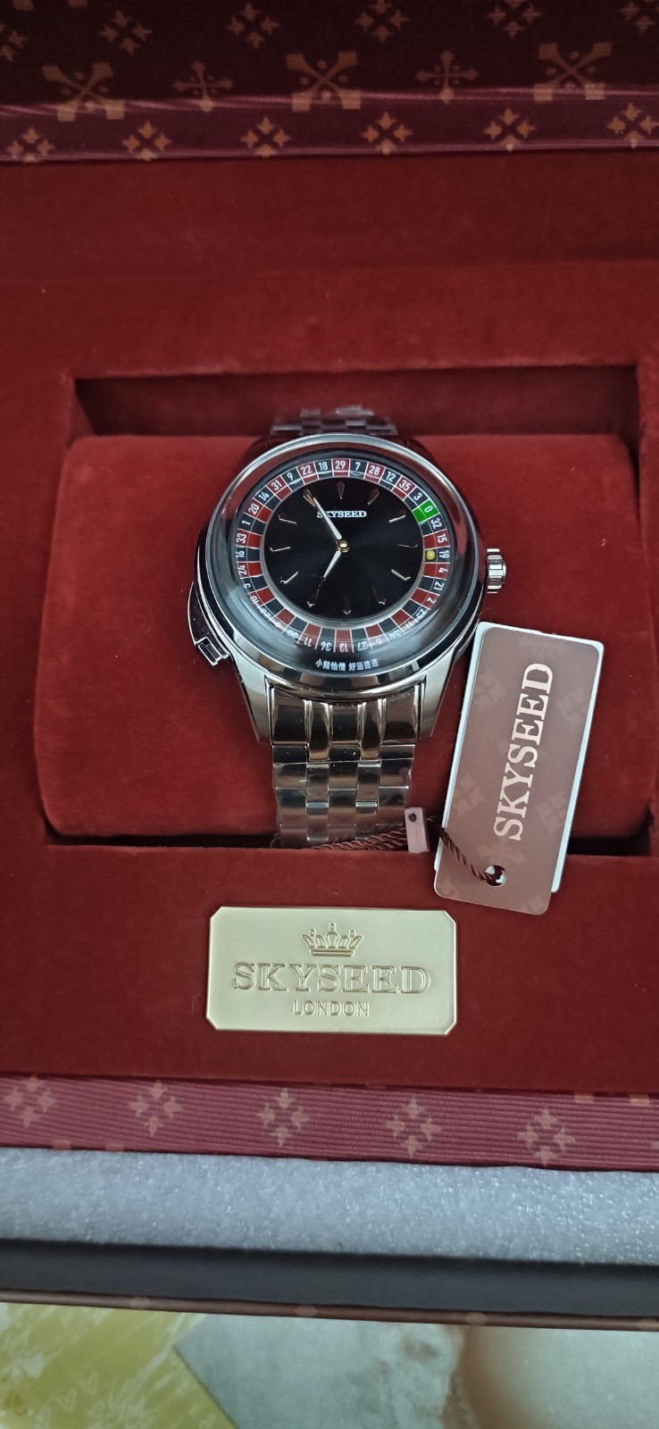 SKYSEED Automatic Roulette Watch with Automated Sliding.