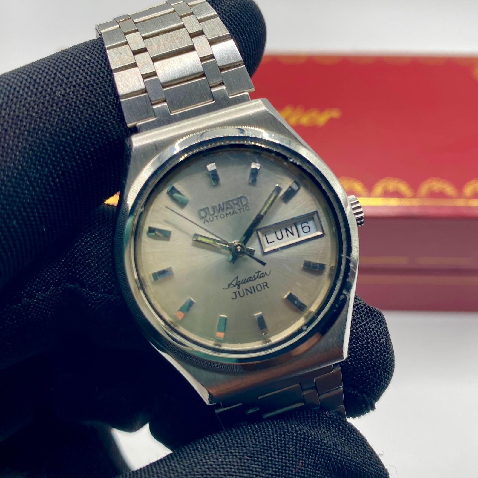 Vintage Duward Automatic Aquastar Watch Men’s Day Date Self Winding Silver Dial