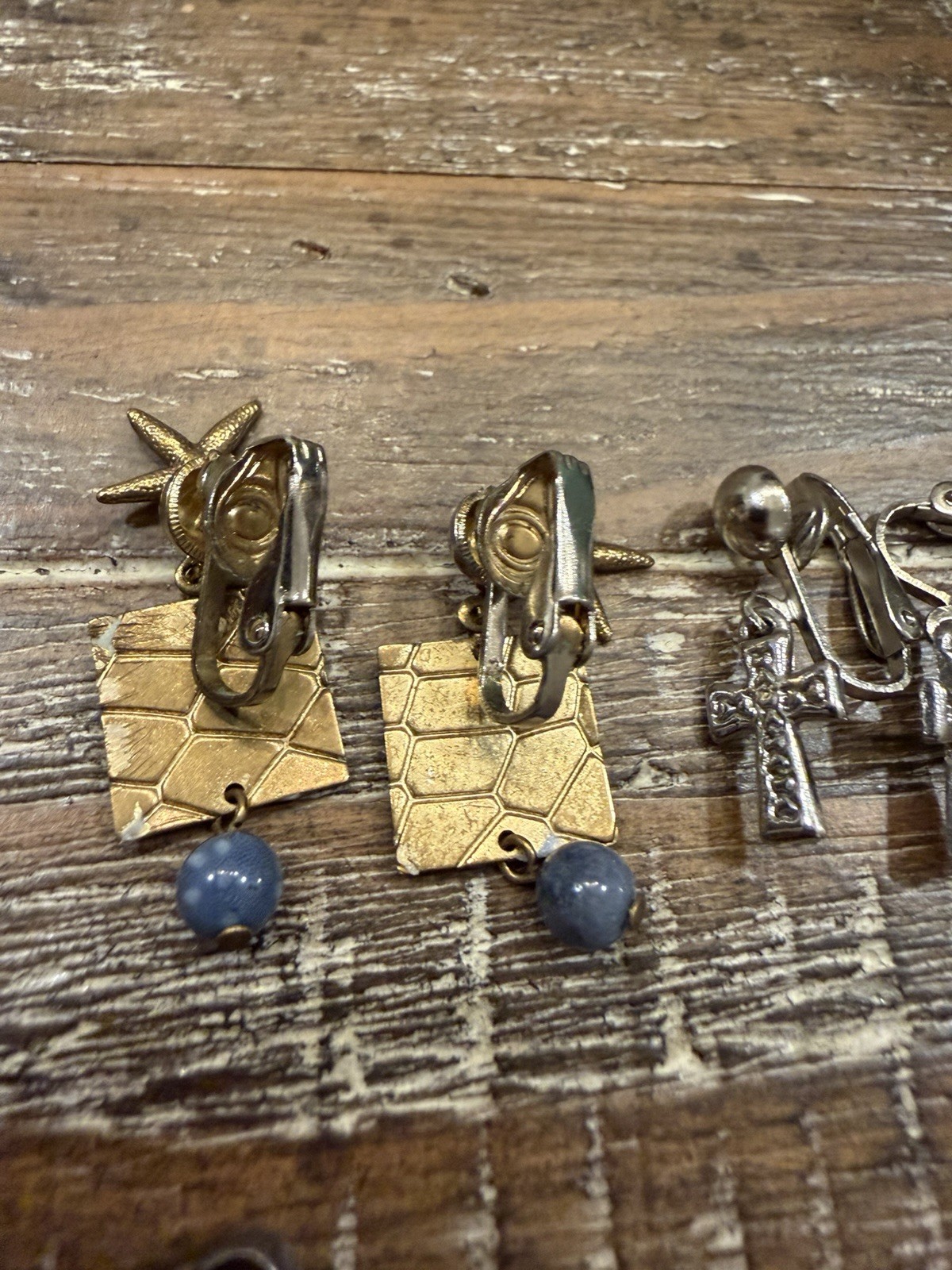 6 Pair Vintage Clip On Earrings Lot Enamel Shell Turquoise Blue-Green Boho Stone