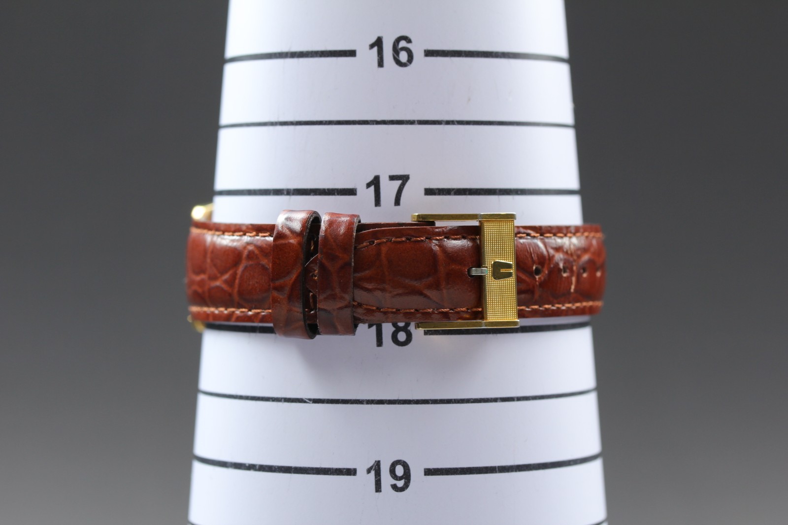 VINTAGE 1970s Universal Geneve 542101 Gold Roman Round 31mm Manual Men Watch JP