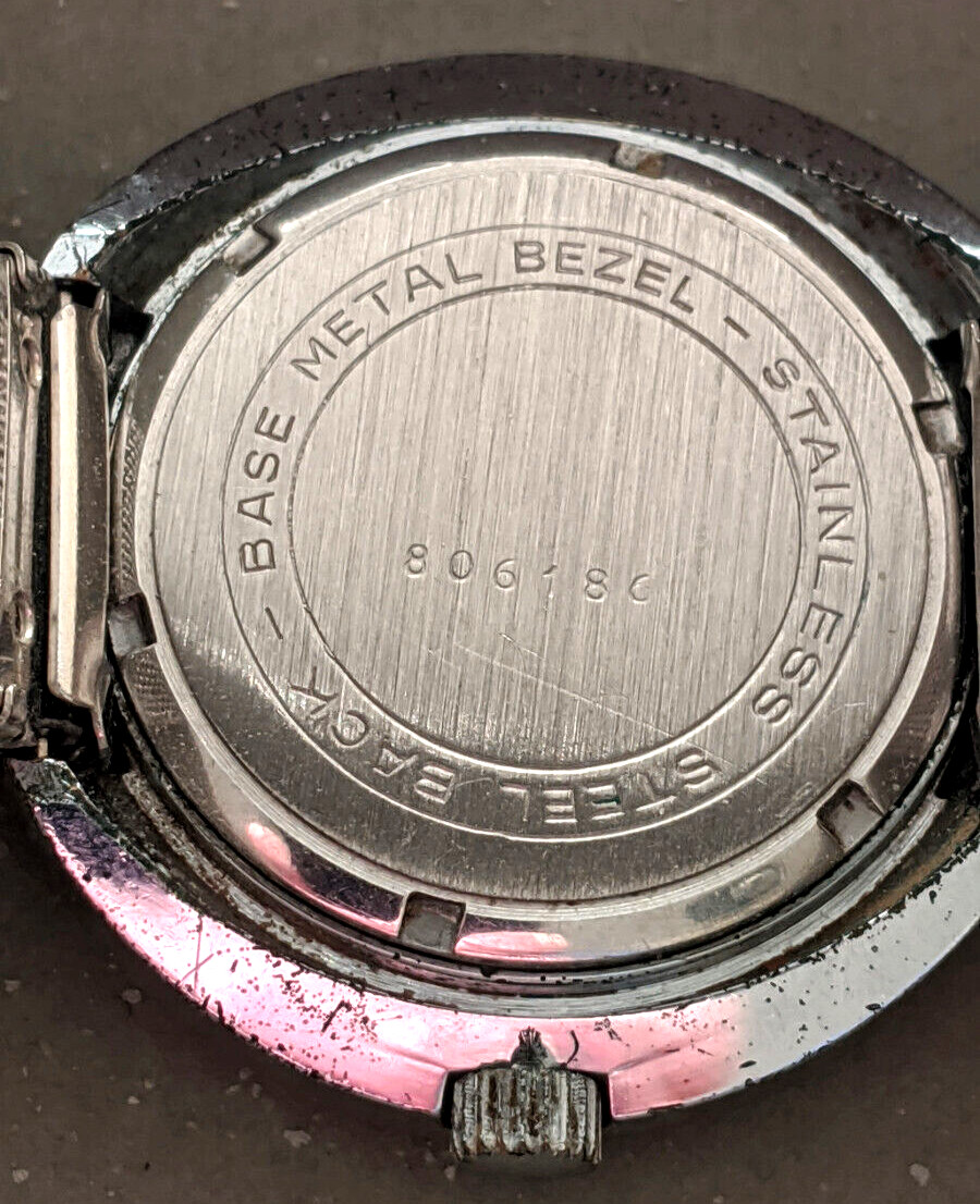Rare Retro Yema GENESIS 17 Jewel Men’s Watch With Date Function. Large 39mm Case