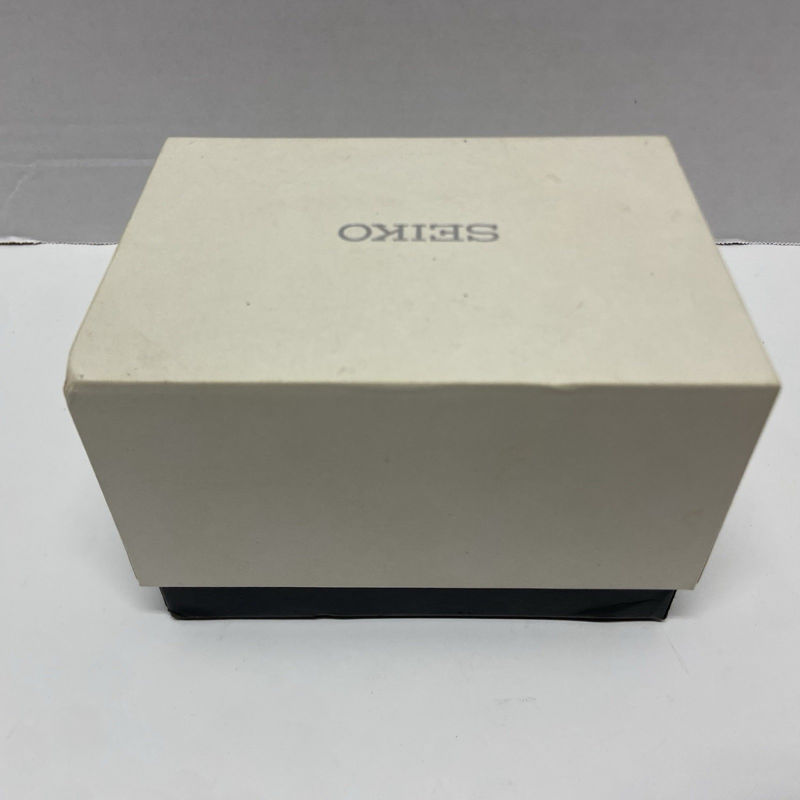 Seiko Presentation Watch Box Case Black & White Cardboard FSSB3E