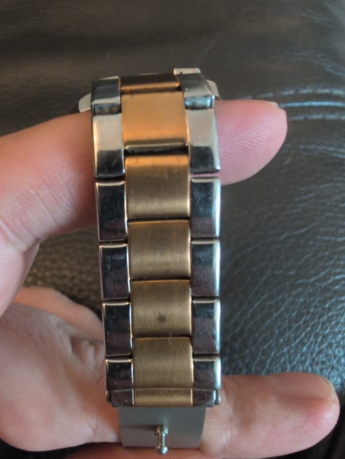 Fossil Riley ES2787 251403 Women Stainless Steel Analog Silver Dial Wrist Watch