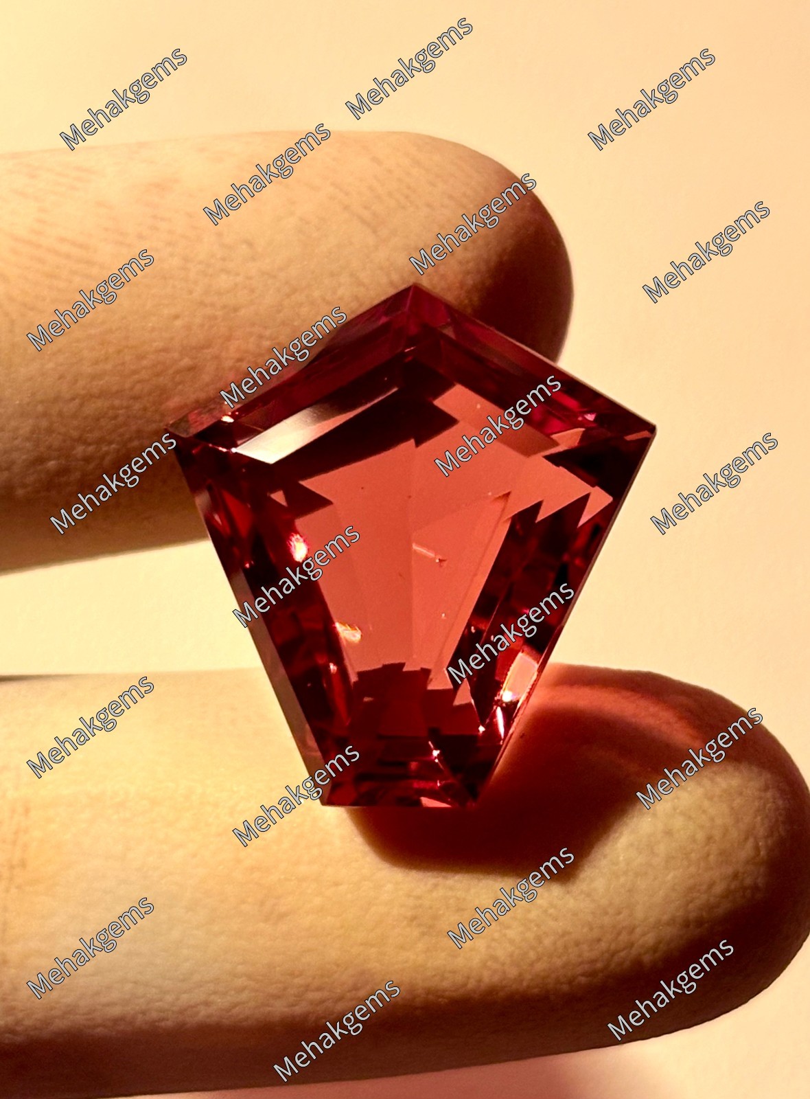32.Ct Certified Zultanite Kite Cut Gemstone, Color Change Alexandrite Effect