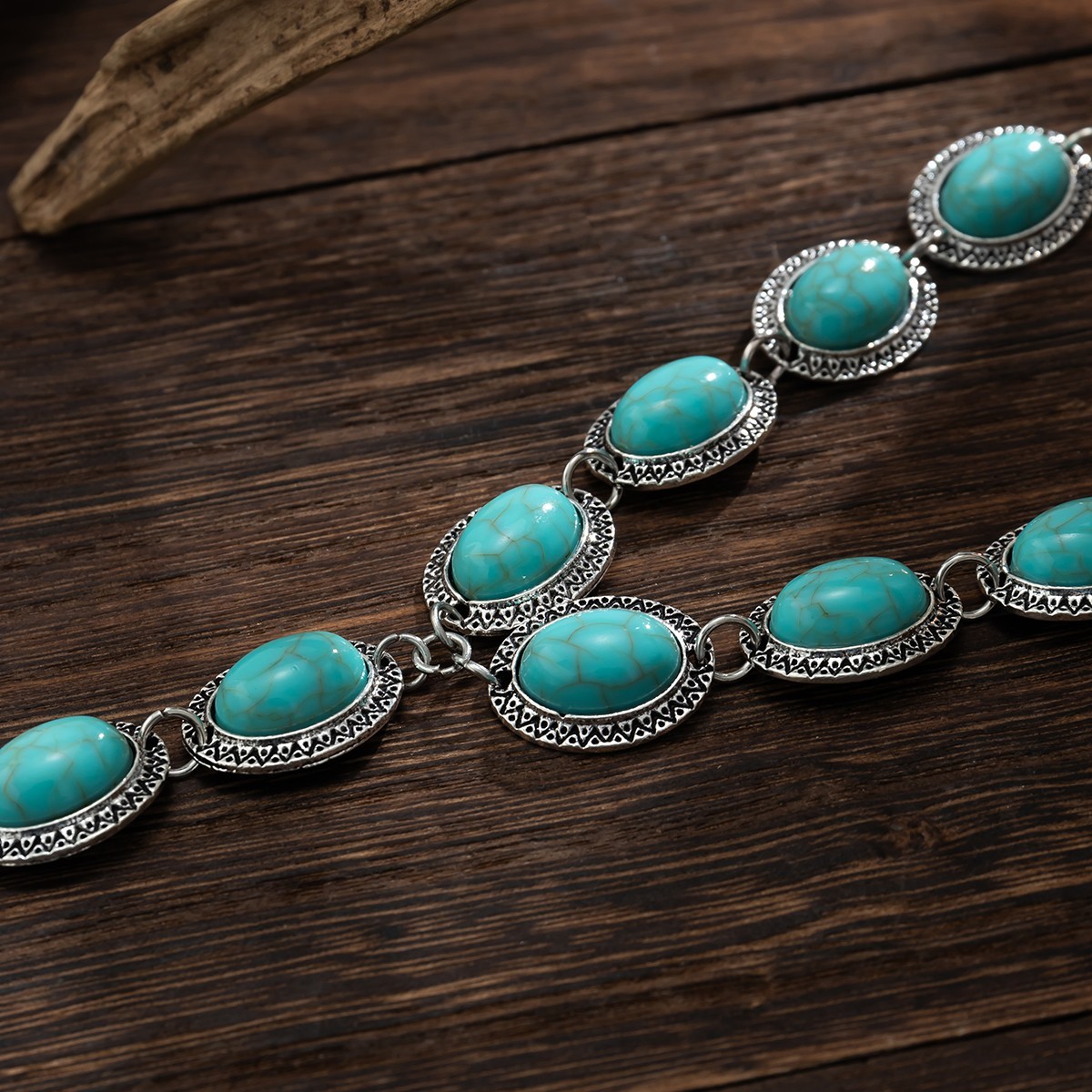 Boho Green Stone Pendant Necklace Women Punk Cuban Link Long Chest Chain Jewelry