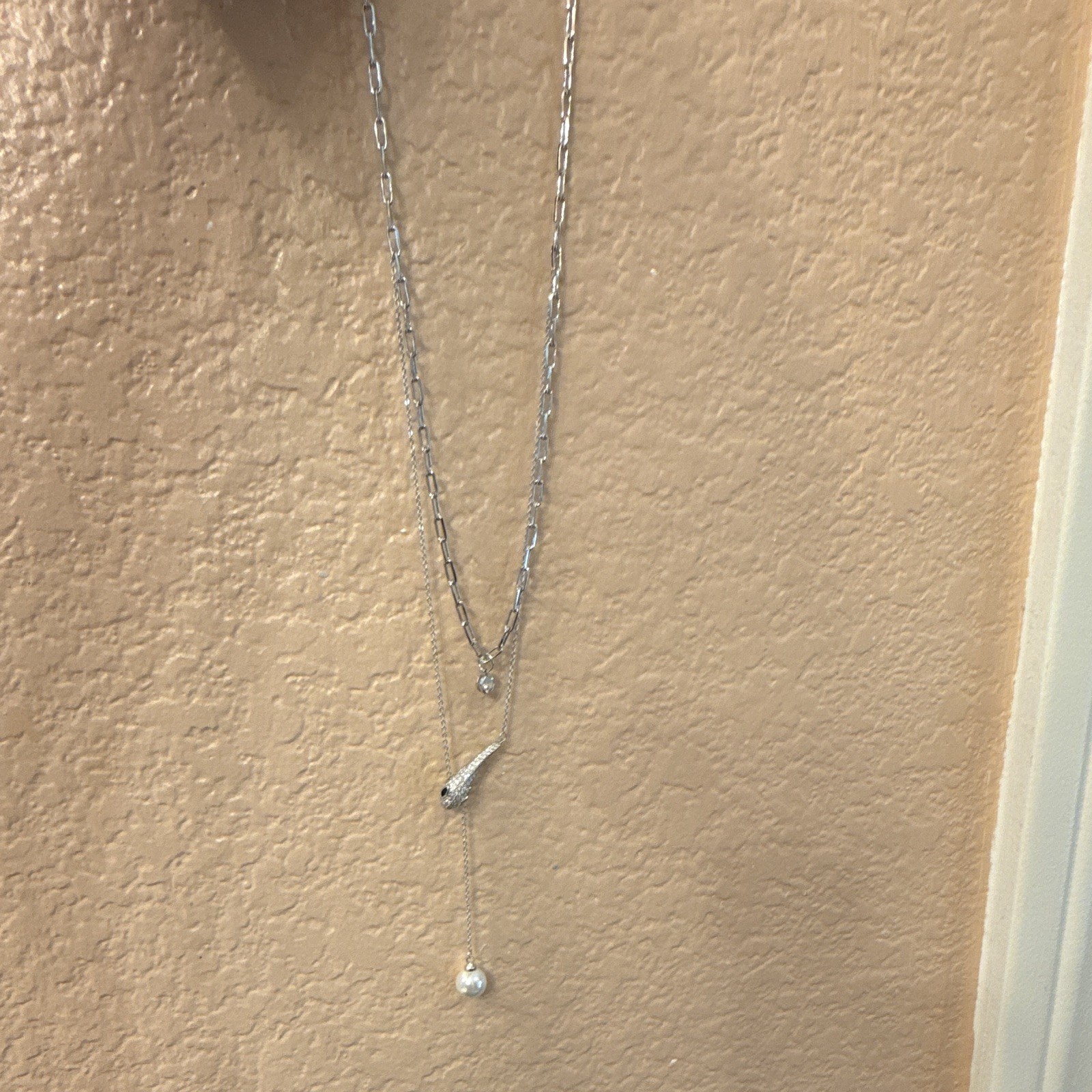 Silver Tone Layered Lariat Pendant Necklace White Pearl Pavé Teardrop Box Chain