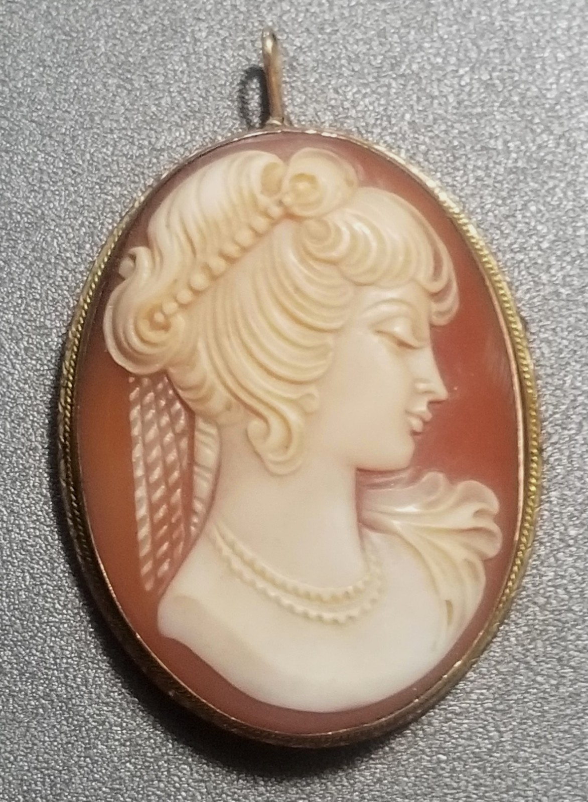 Antique/Vintage (early1900s) High-Relief CAMEO Brooch/Pendant Shell 14kGold EXC!