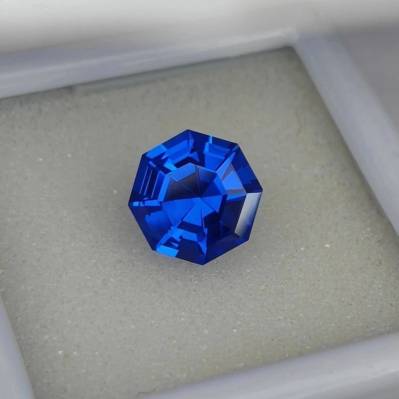 Natural Blue Sapphire 18 Ct Octagon Cut Certified Loose Gemstone