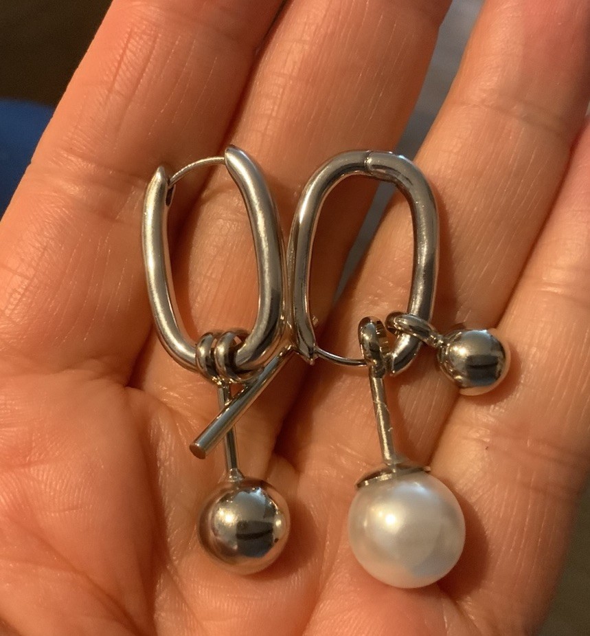 Geometric Hoop Earrings 50’s Style Silver Mismatch Uno Pearl Ball De Steampunk