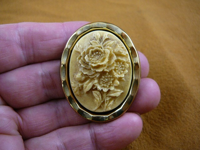 (cm92-2) white color FLOWER BOUQUET peonies flowers CAMEO Pin Pendant brooch