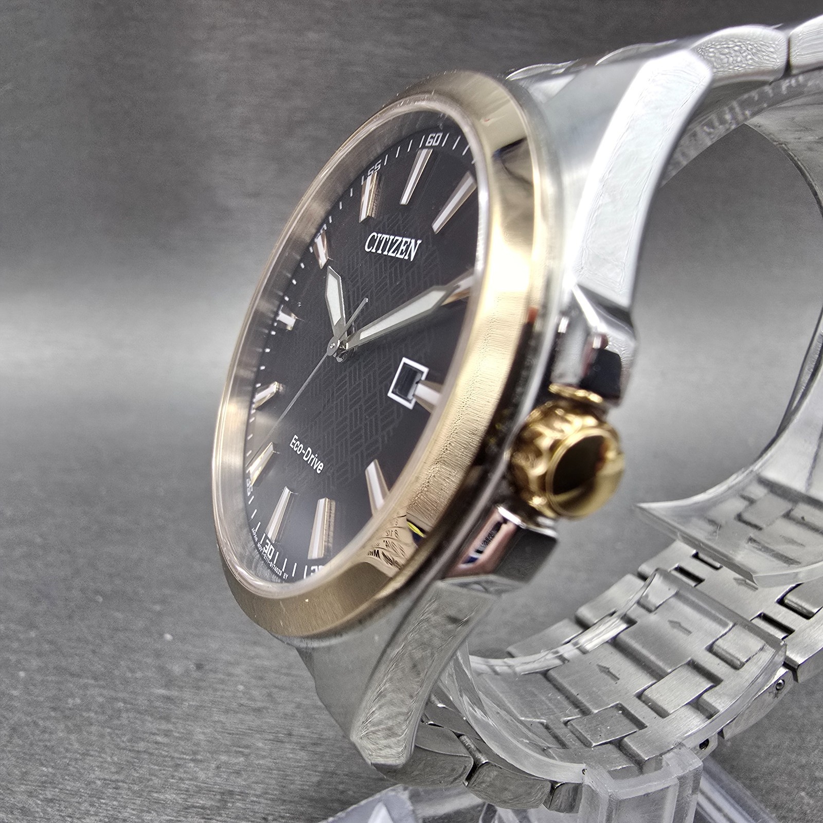 Citizen Eco-Drive Watch Men 41mm Brown Dial Two Tone Date E111-S126657 Runs