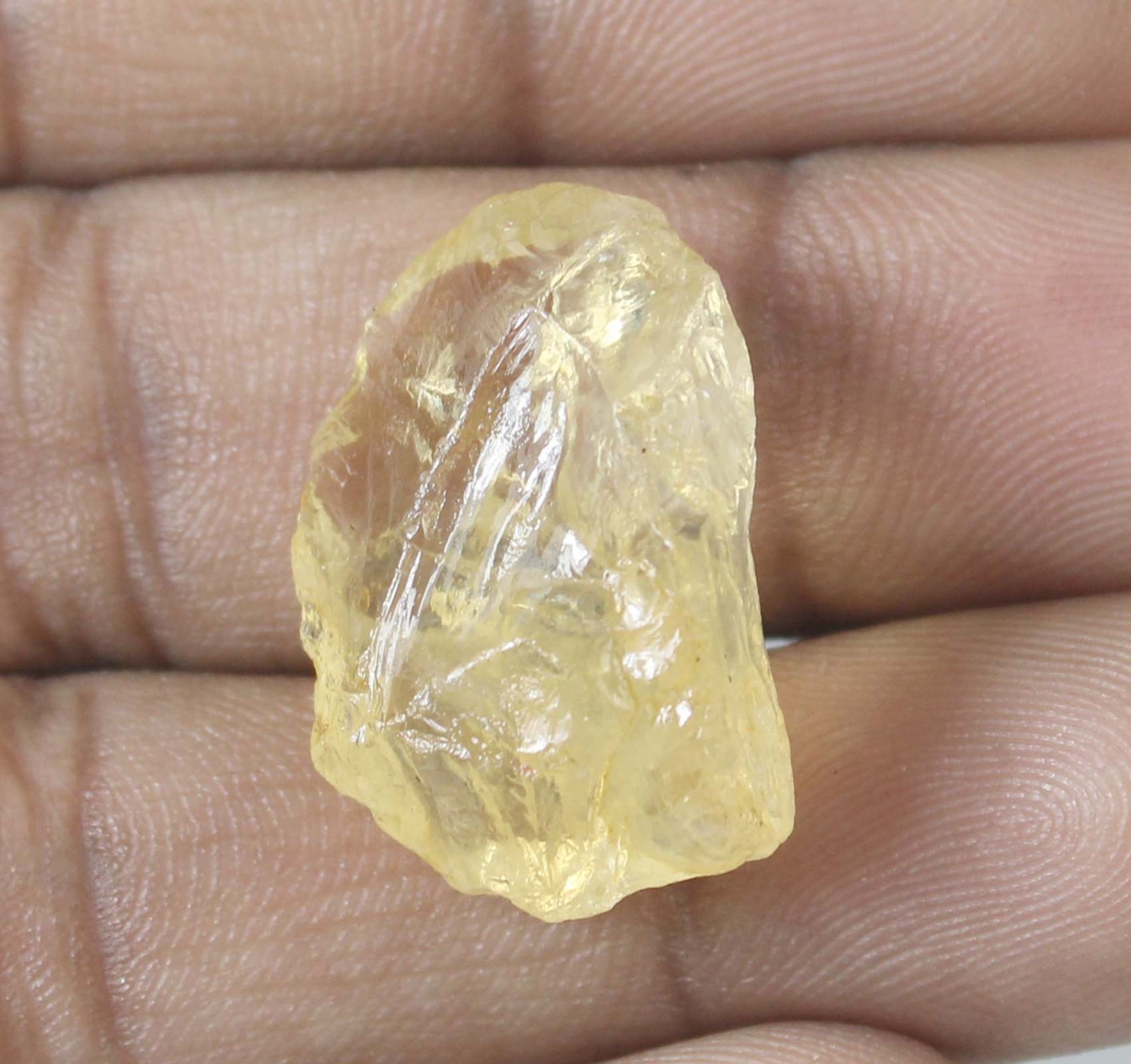 Yellow Grossular Garnet Certified 22.65 Ct Natural Gemstone Rough T37087
