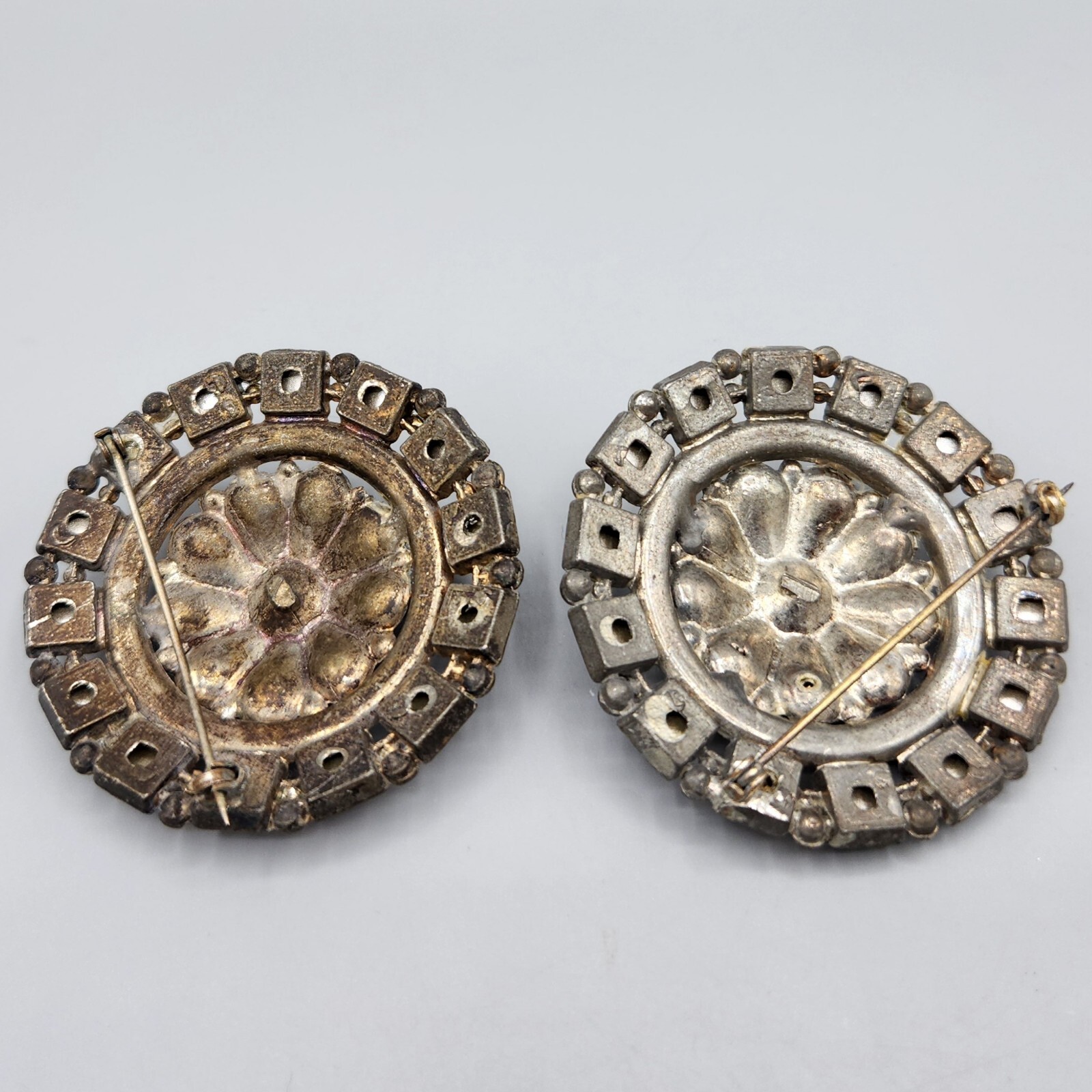 1930s Pair Purple Green Rhinestone Pot Metal Large Round Brooches Coat Pins