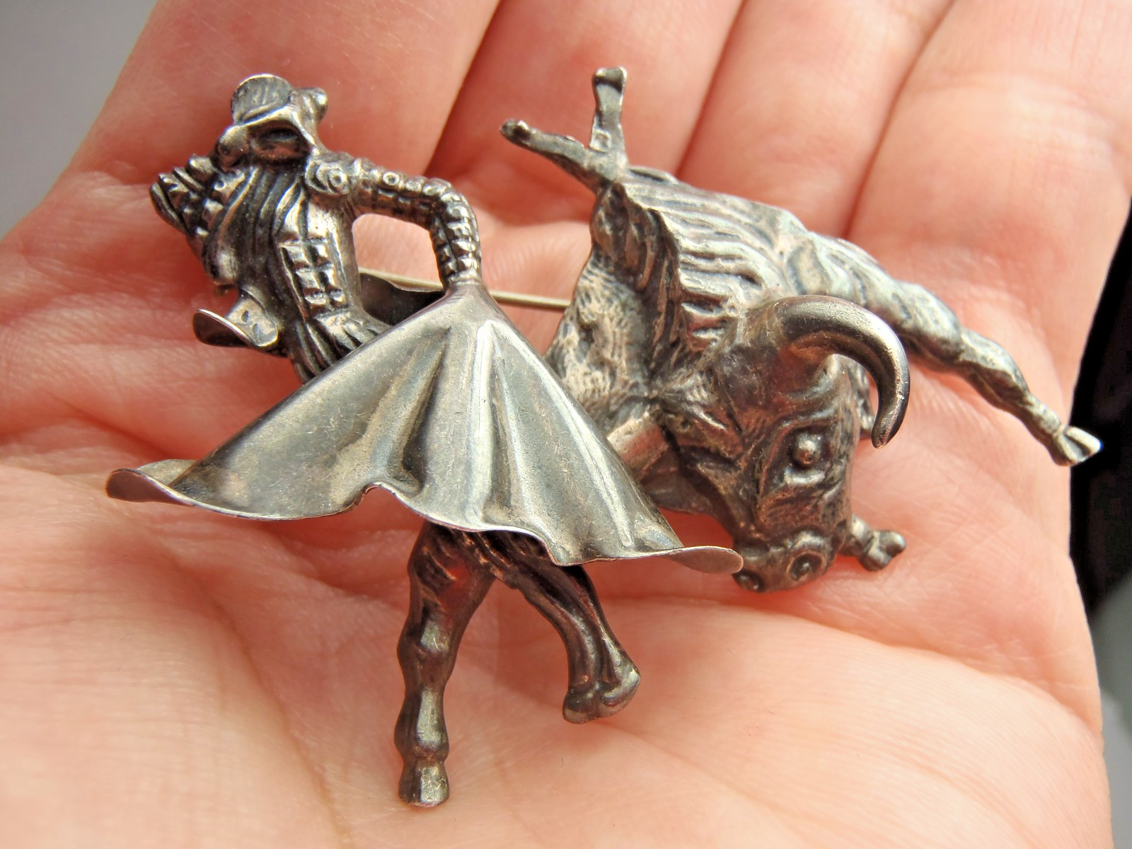 Mexico Sterling Silver Marcel Boucher Large 2 1/4″ Matador & Bull Brooch Pin
