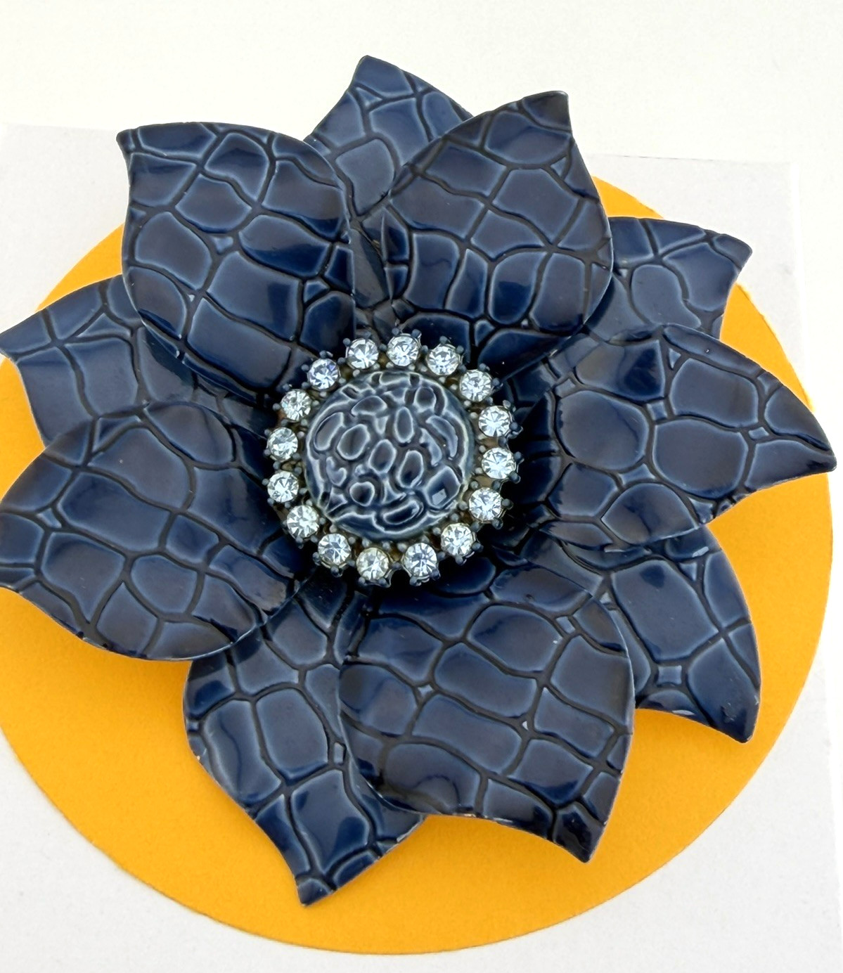 Vintage Blue LARGE Enamel Flower Brooch Pin Mod Pop Art Alligator Look Metal