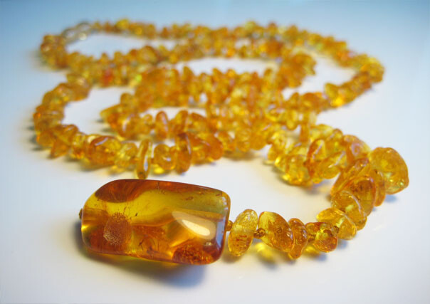 Genuine Beautiful Honey Baltic Amber Necklace 26 inches !!!