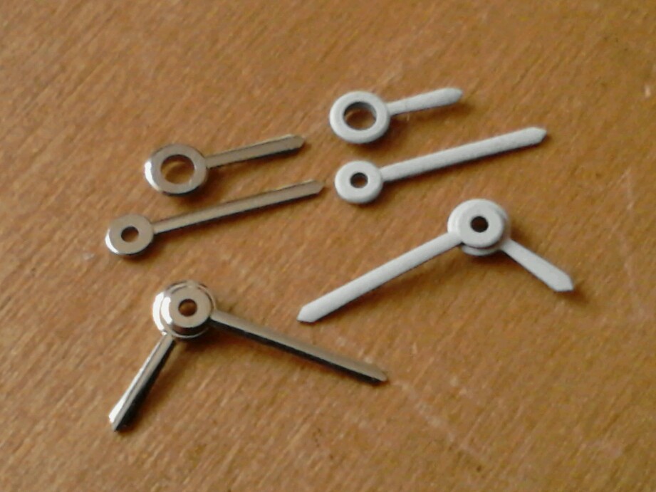 Lot Of 4 Sets Vtg NOS Hr/Min Hands 50/105-2 Sets White Painted, 2 Sets Silver