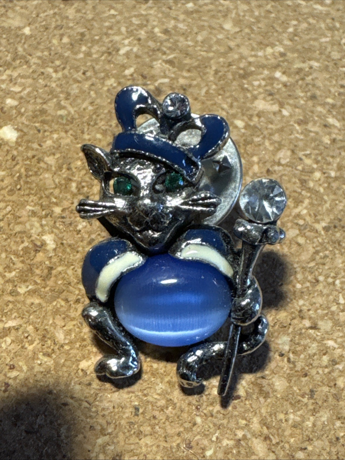 Queen Cat Lapel Hat Pin Royal Scepter Blue Crown Enamel Rhinestones Green Eyes
