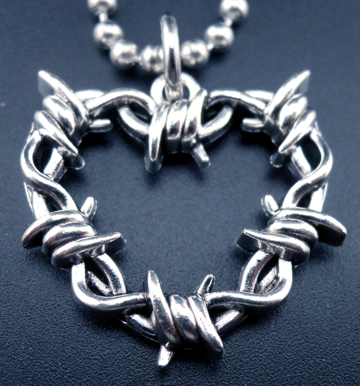 Barbed Wire Heart Necklace Stainless Chain New Barb Wire Pendant