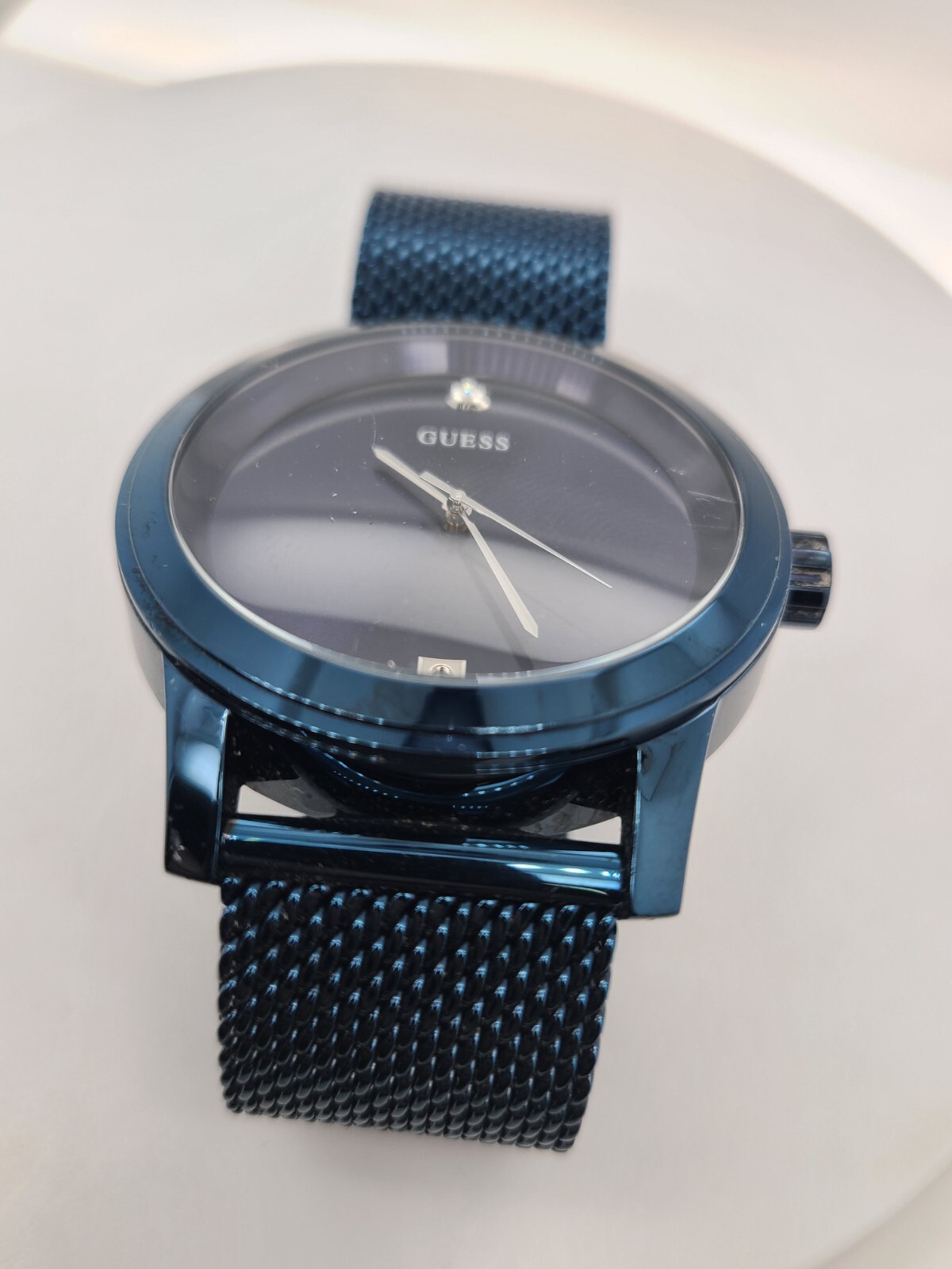 Guess Iconic Diamond Blue Dial Mesh Band Mens Watch U0297G2 for PARTS/REPAIR