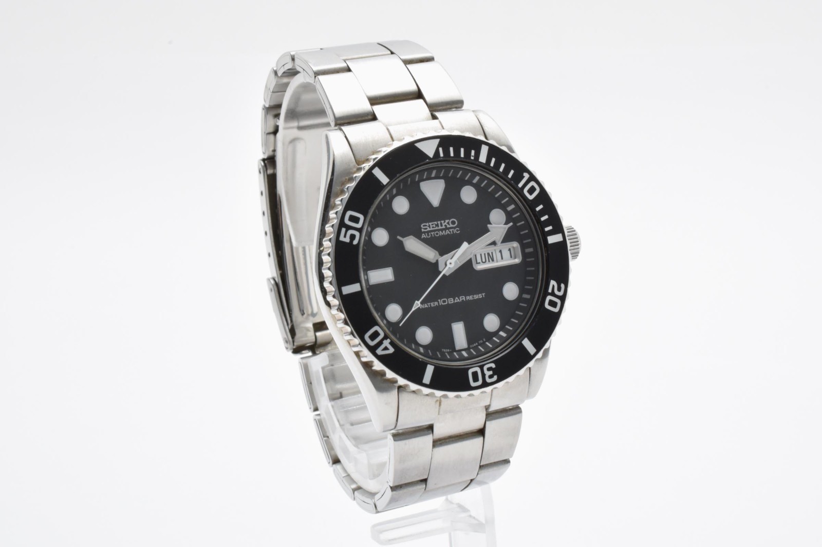 Seiko 7S26-0040 Diver Automatic Mens Watch Black Dial Day Date 10Bar Works #22