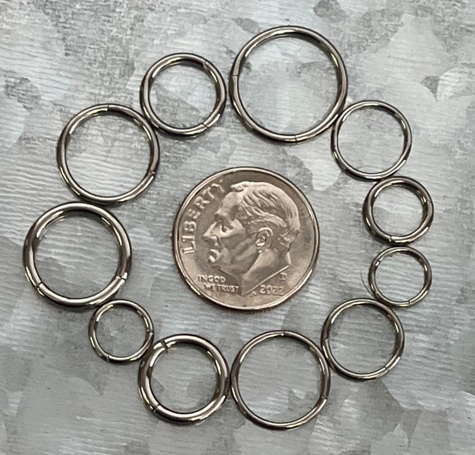 1pc Hinged Segment Ring Septum Clicker 14g 16g 18g 20g Solid Grade 23 Titanium