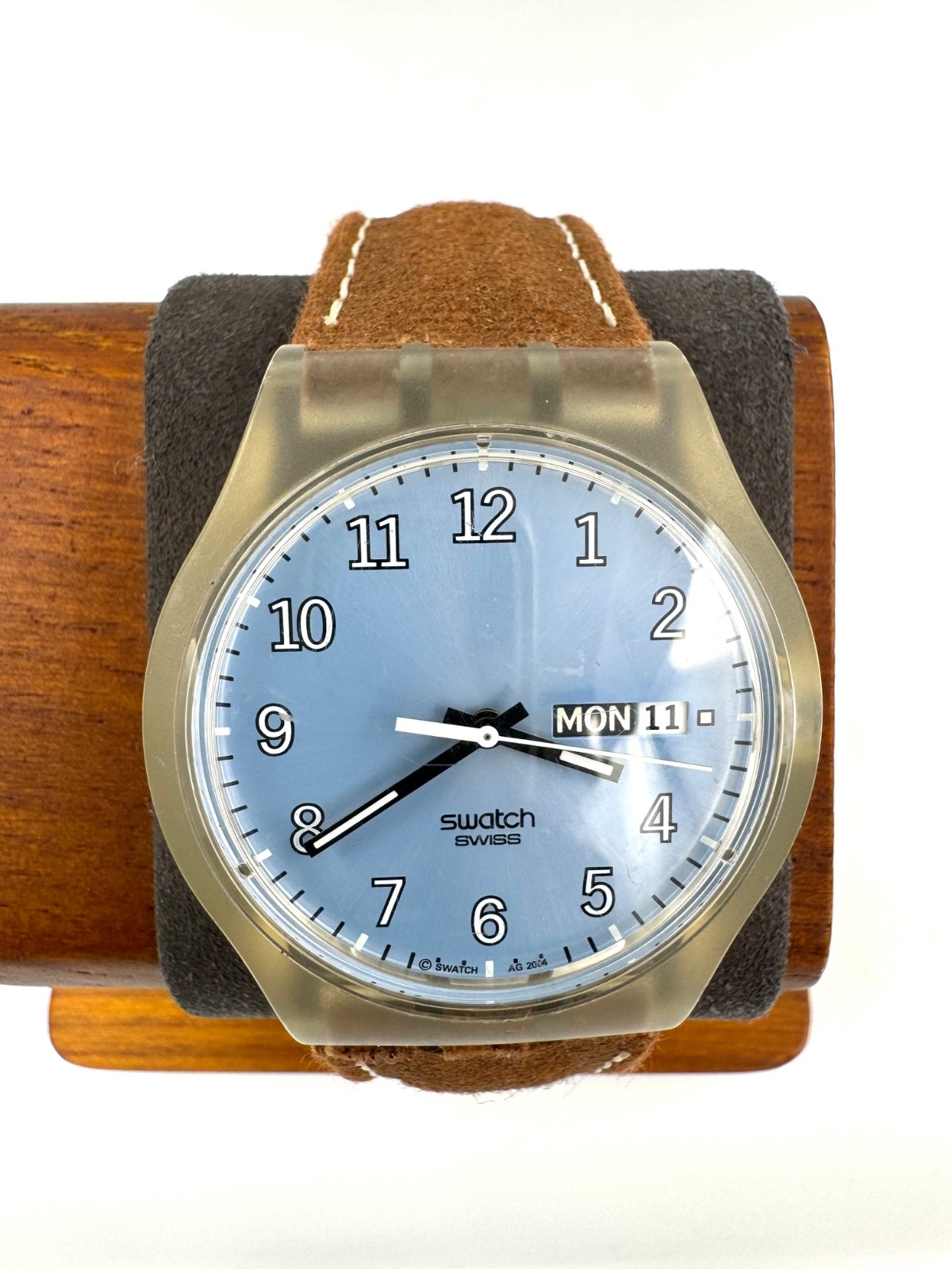 swatch 37mm Unisex Quartz Watch New Battery working f2886