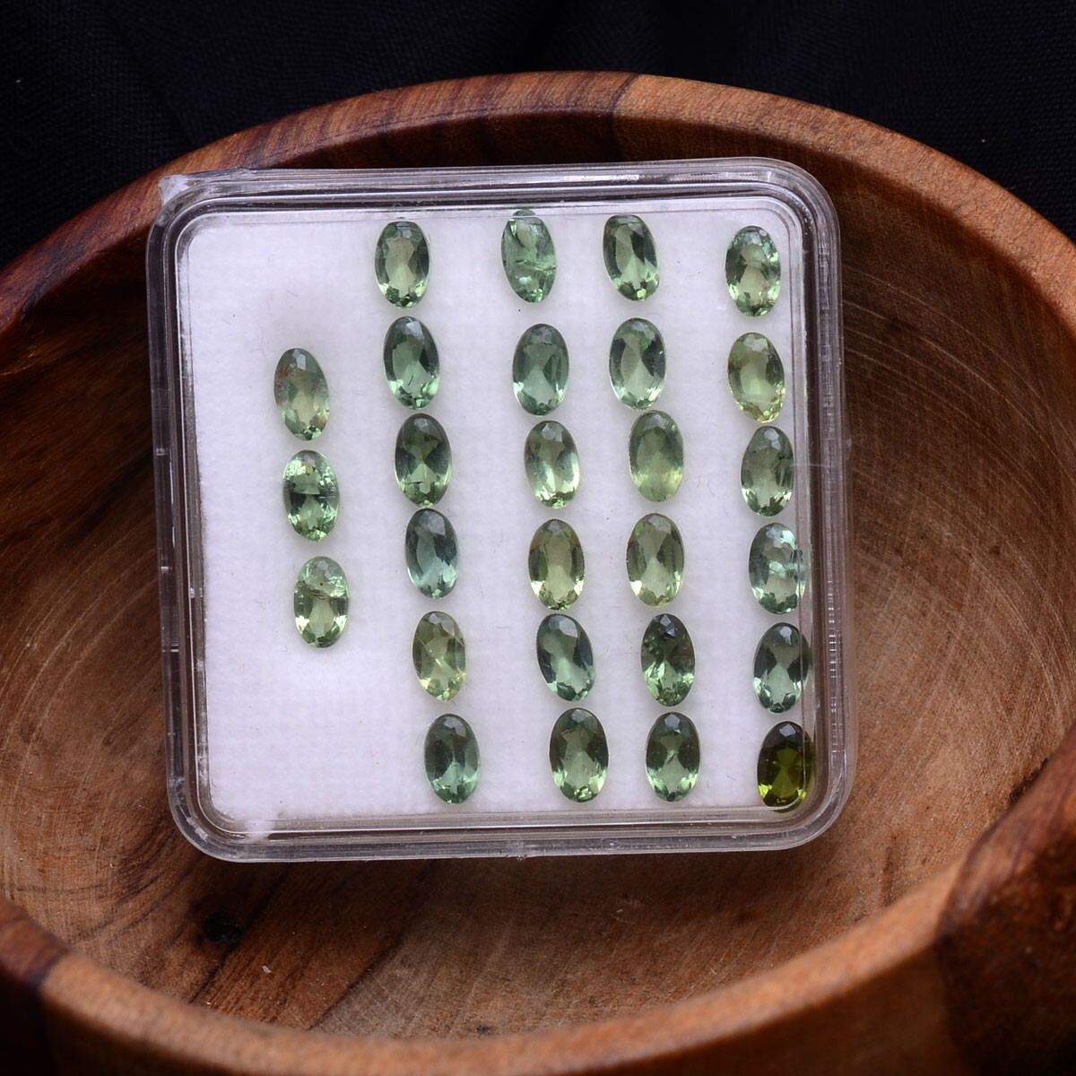 27 Pcs Natural Apatite 4mmx3mm Oval Faceted Cut Untreated Dazzling Gemstones Lot