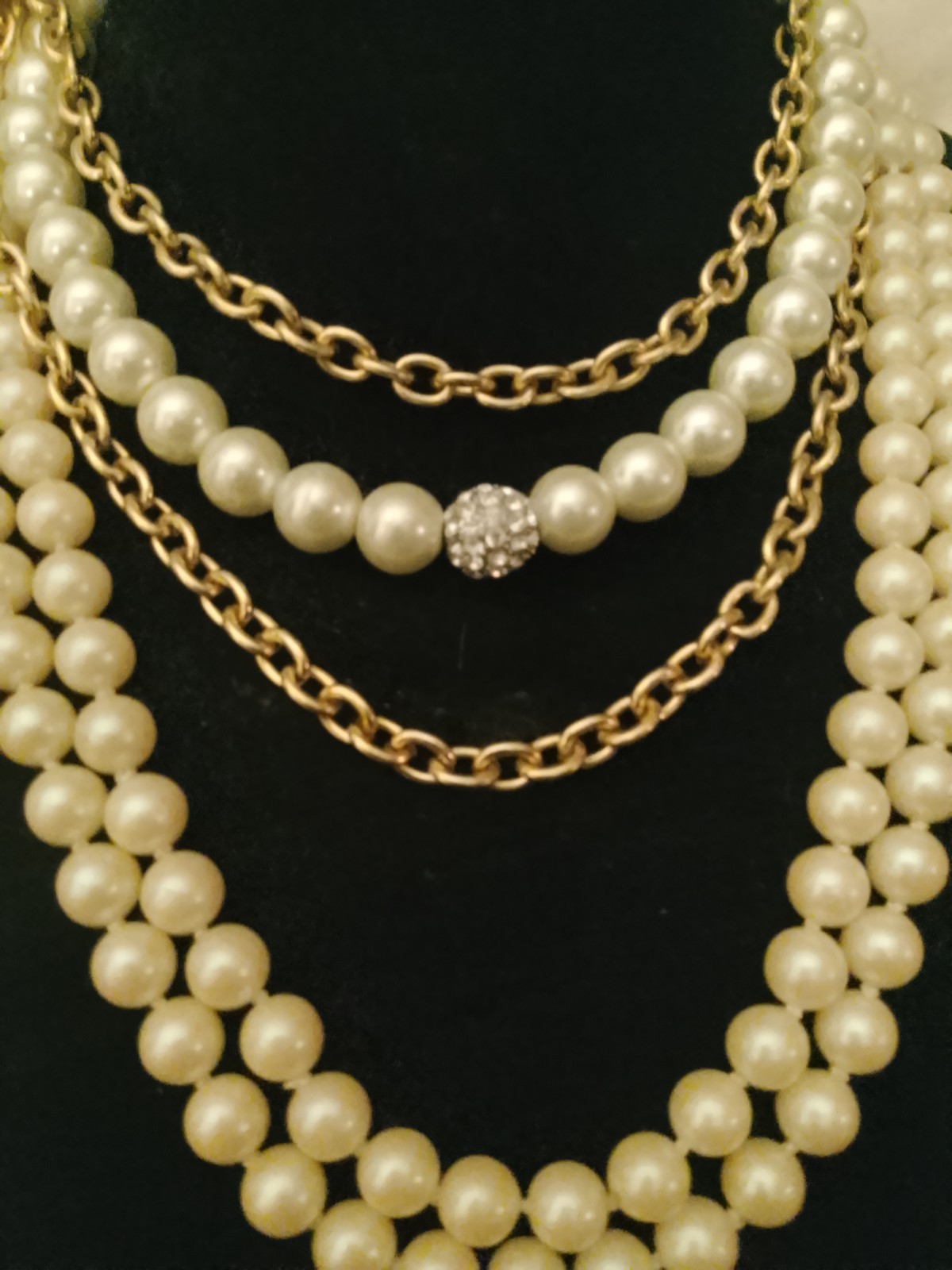Cream Imitation Pearl Beaded Layered Gold-Tone Cable Chain Rhinestone Charm