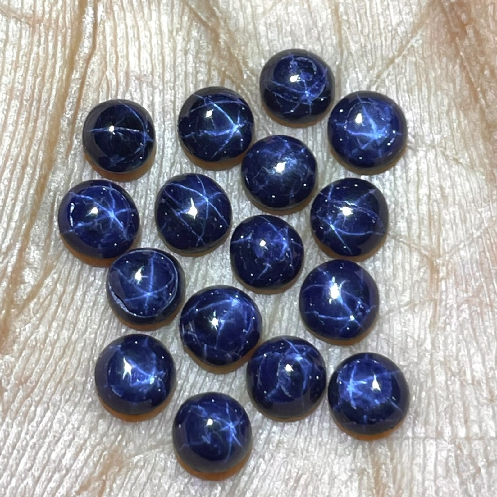 16 Pcs Natural Star Blue Sapphire 4mm Round Loose Cabochon Gemstones Lot