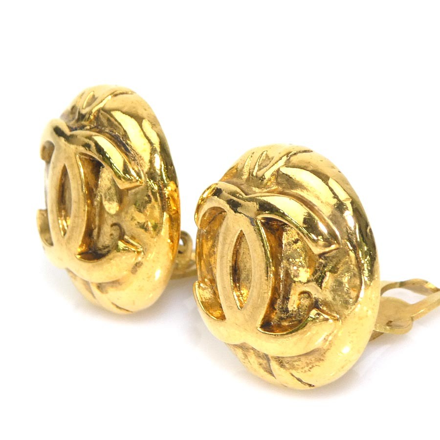 Auth CHANEL Vintage CC Logo Earrings Gold Metal – e62014i