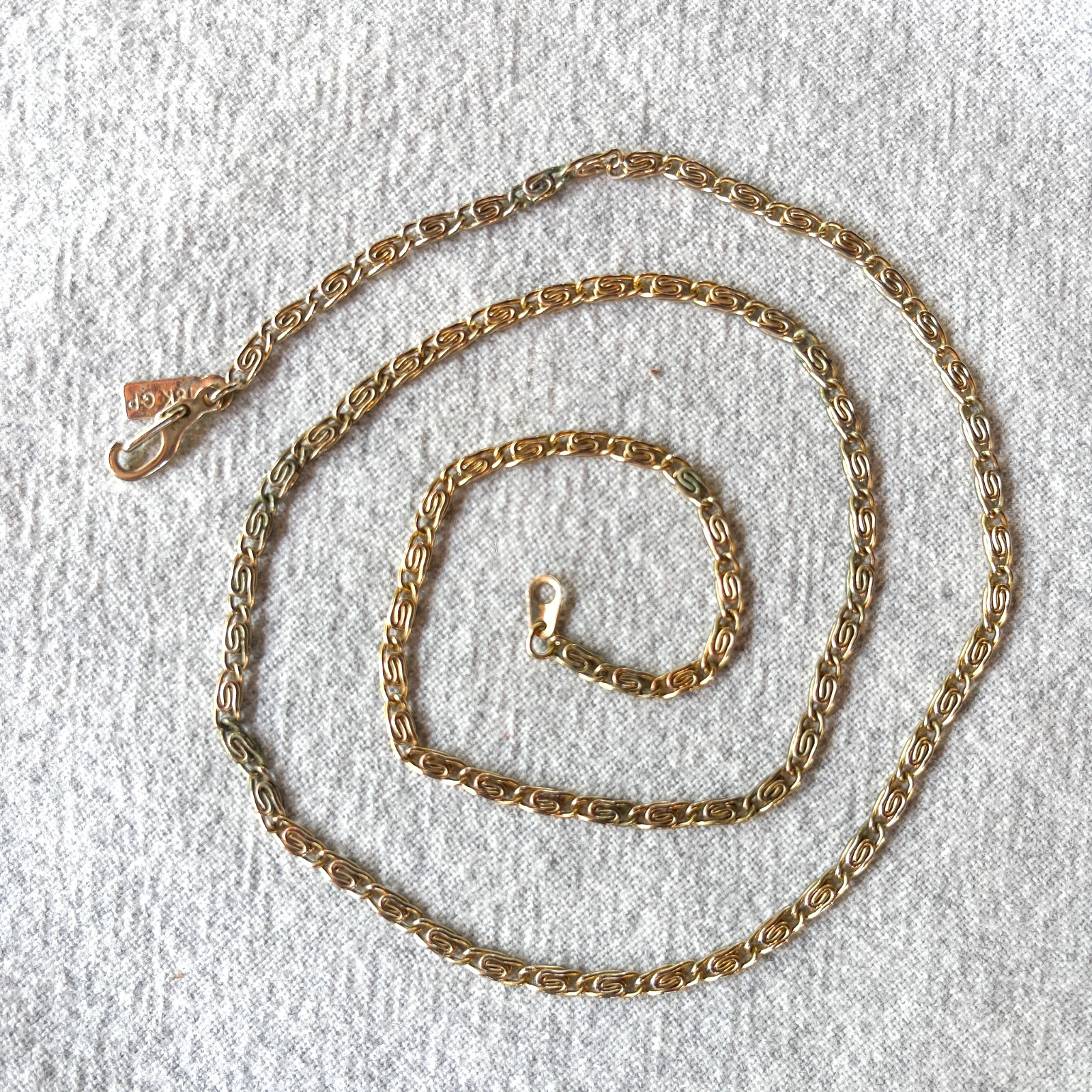 Vintage 1970s Flat Byzantine Scroll Link Chain Necklace 18K Gold Plated Unisex