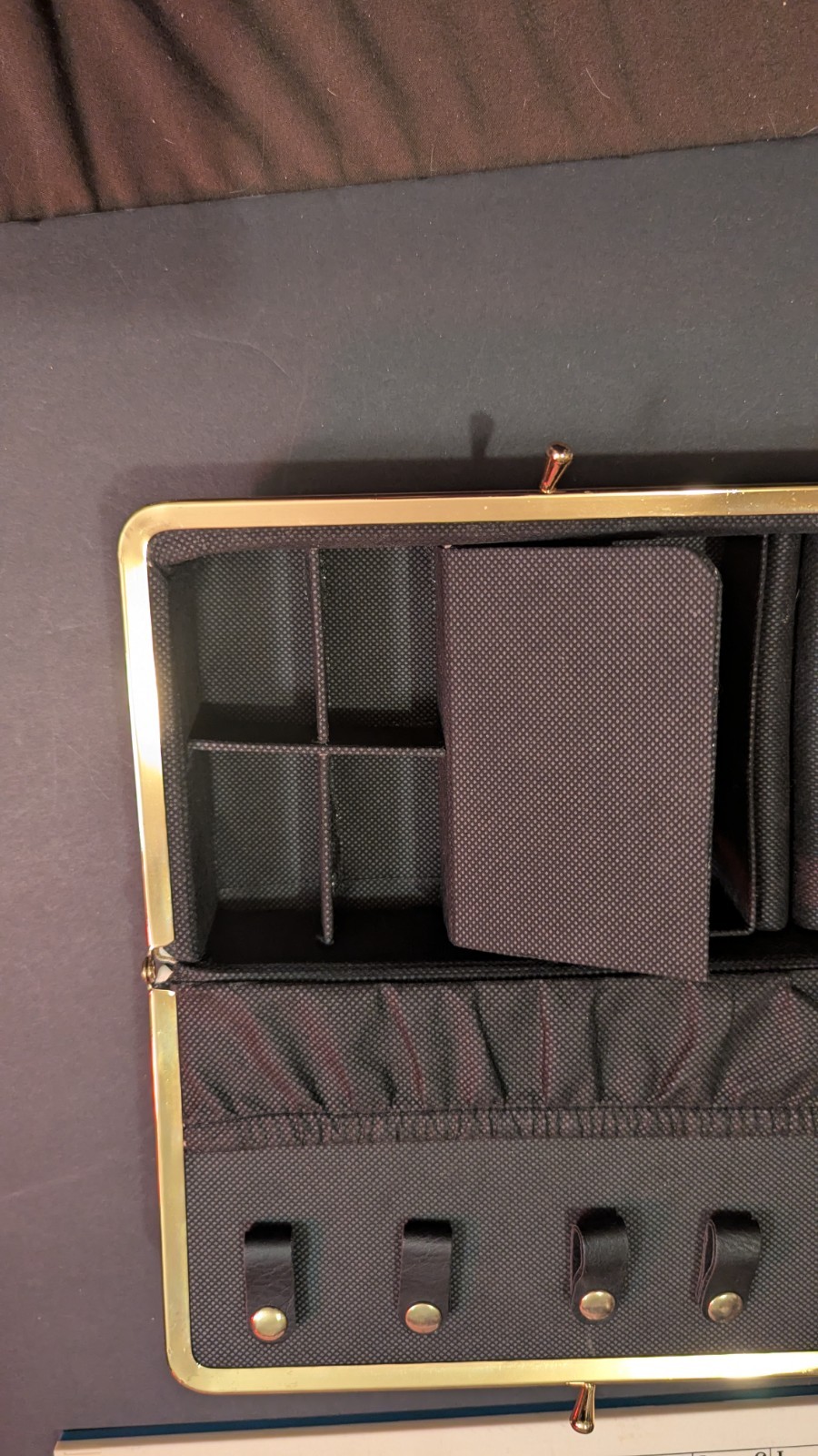 Liz Claiborne Black White Striped w/Gold Accents Hard Travel Jewelry Box 9″L