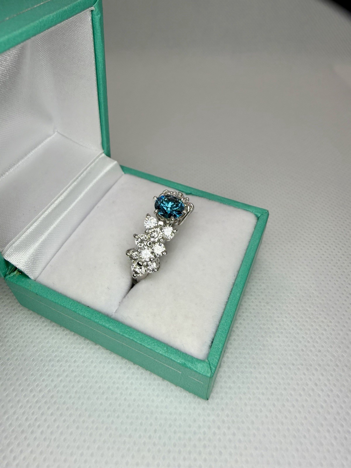 1.16 CT Blue Diamond Ring White Gold 2.80ctw Accent Brilliant Cluster 7.7g