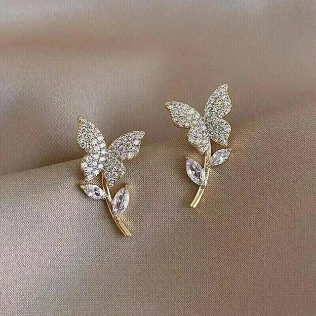 3Ct Round Cut Lab-Created Diamond Women’s Stud Earrings 14K Yellow Gold Plated