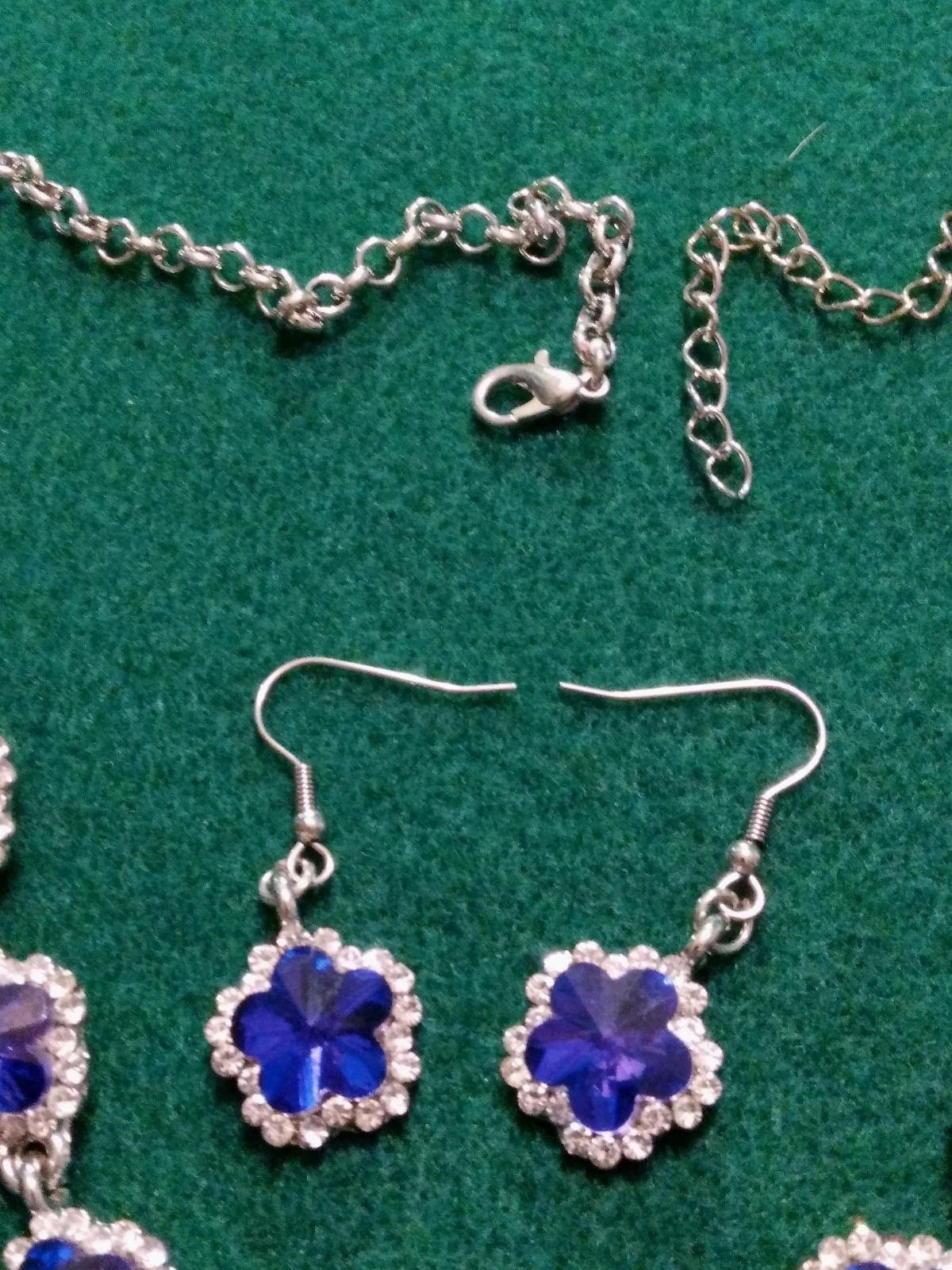Contemporary Y Deep Blue Purple Rivoli Glass Pave’ Rhinestone Necklace Set