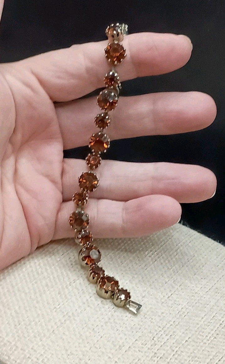 Vintage Rhinestone Tennis Bracelet Orange Brown Stone Sparkly 7.25″