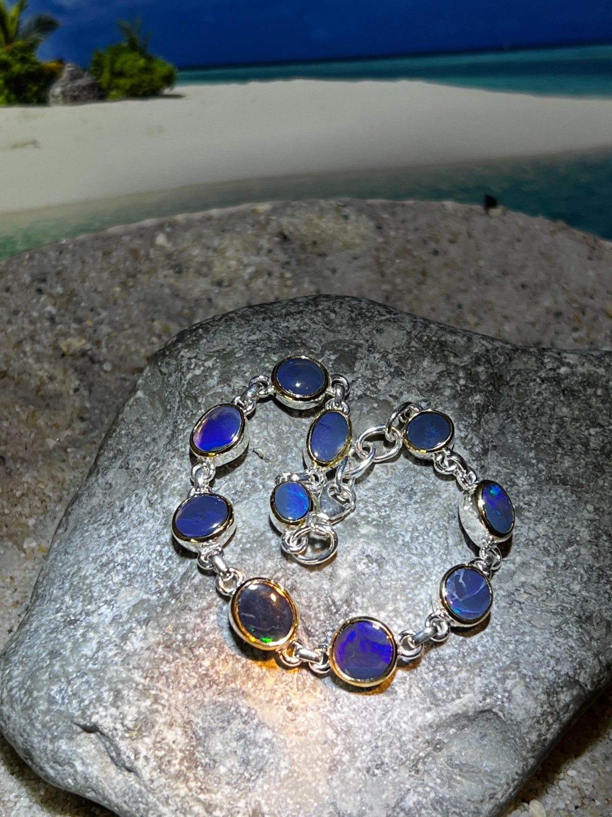 Opulent Blue Metallic Boulder Opal Link Bracelet in 18Kt Goldvermeil Setting