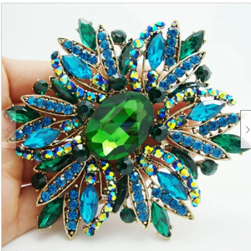 Vintage Style Large Sparkly Purple Flower Brooch Pin with Gemstones