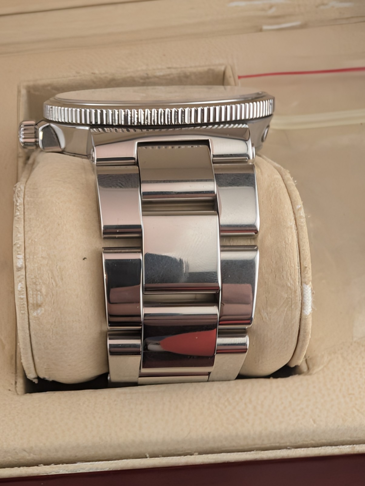 Ulysse Nardin Maxi Marine 41mm White Dial (Ref. 263-66) With Steel Bracelet